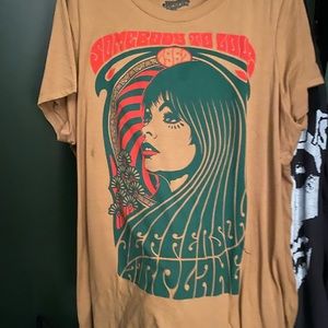 Jefferson Airplane Band T Shirt. Torrid Size 3